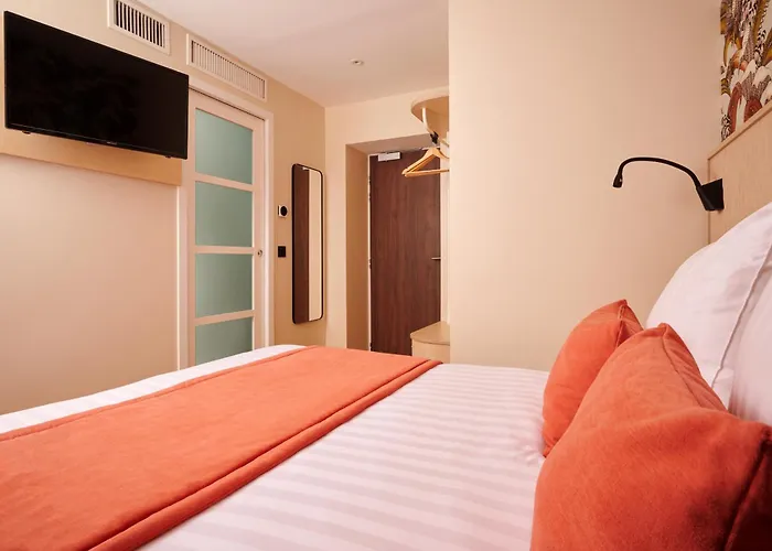 Resort: Vlh Montparnasse Eiffel