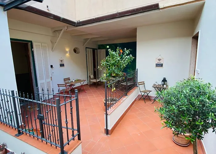 Blom Apartments