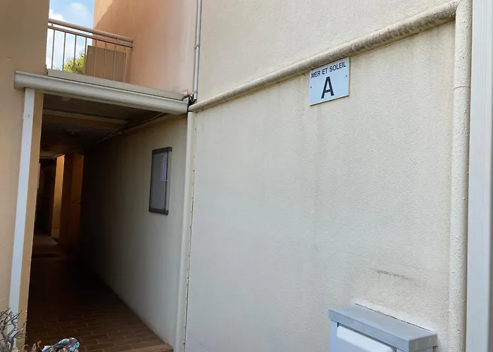 Cap D'Agde Studio Cabine 6 Pers. + Terrasse + Parking Prive + Clim