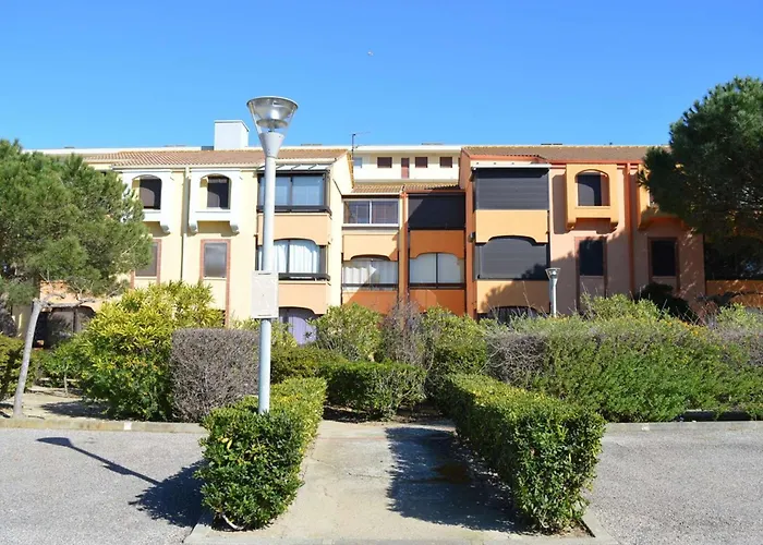 Appartement 2 Pieces Avec Terrasse, Parking, Proche Plage Et Centre - Fr-1-225D-179