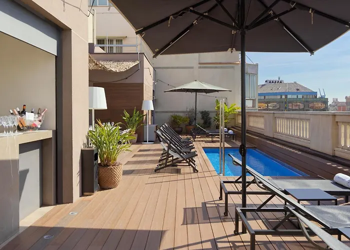 H10 Urquinaona Plaza (Adults Only)