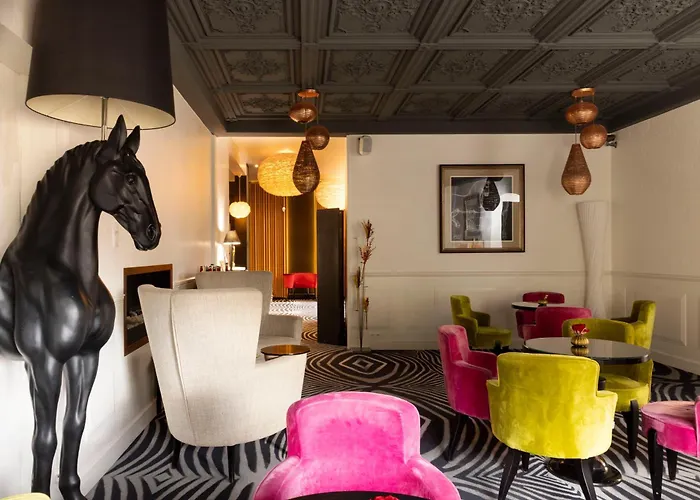 Hostellerie de la Renaissance - Les Collectionneurs