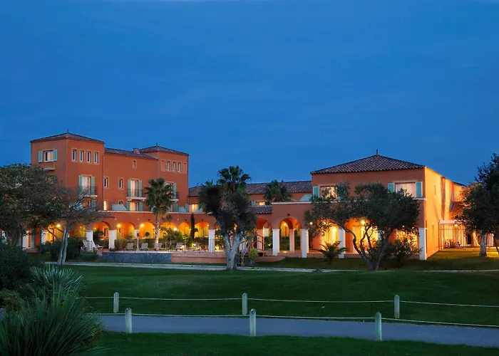 Hôtel 4 étoiles: Vacancéole - Résidence Le Palmyra Golf