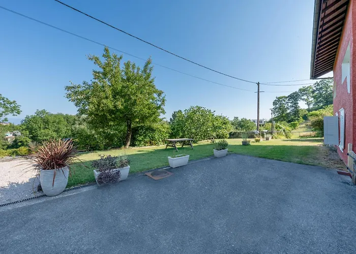 Apartment With Garden & Terrasse Very Quiet