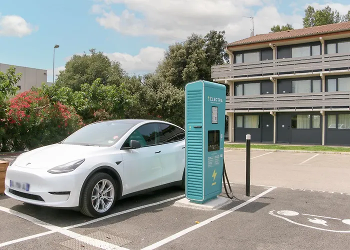 Kyriad Aéroport Marseille