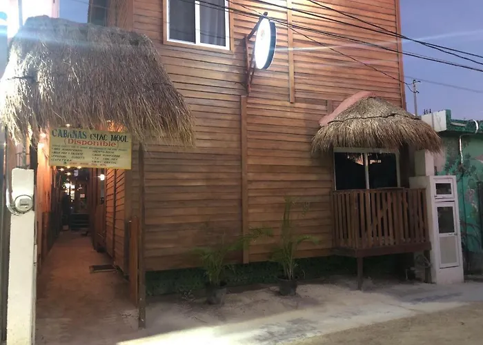  Cabanas Chac Mool Downtown