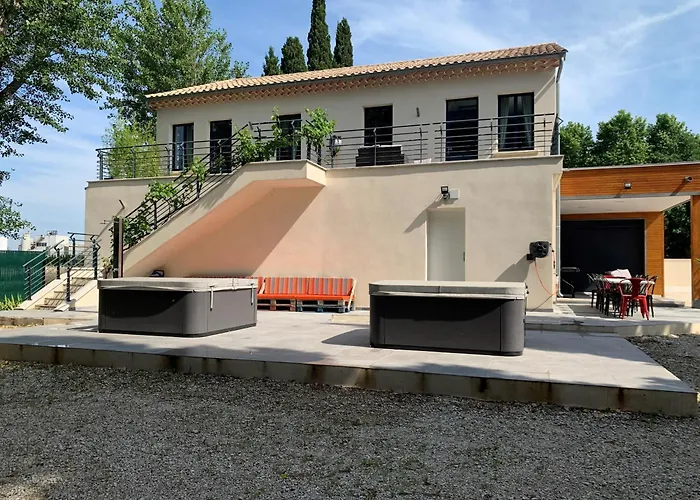 La Maison Des Eucalyptus - Piscine, Jacuzzis Et Lac