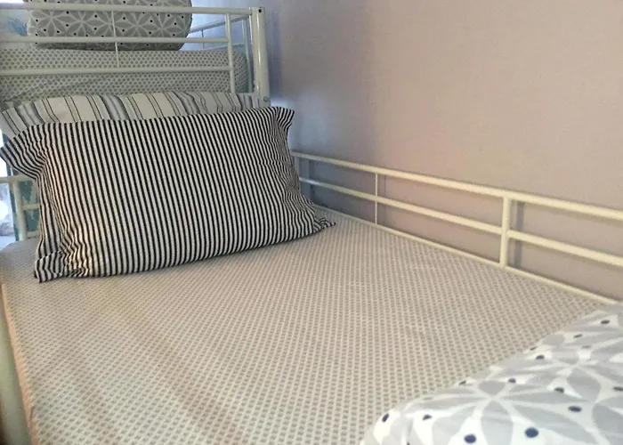Just For Sleep-Daily Stay 20H To 10H Apres Votre Arrivee Dans Le Batiment D'Entree, Contact I'Hote Via Le Message Ici De Reservation Pour L'Enregistrement I'Entree Dans La Propriete Sans I'Approbation Est Interdite-Resevation D'Un Tiers Est Inaccepta