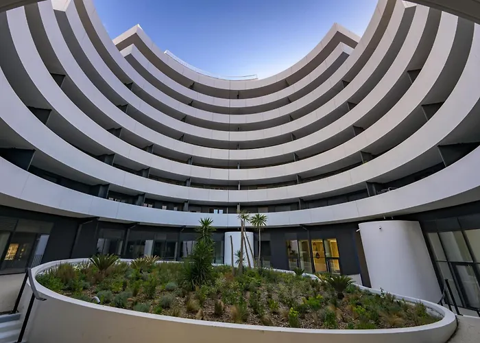Hôtel avec piscine: Résidence Néméa Le Sylène