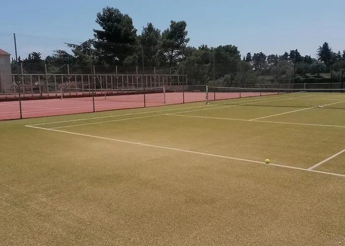 Appartement Zen A Frejus Avec Jardin, Piscine, Tennis, Proche Mer