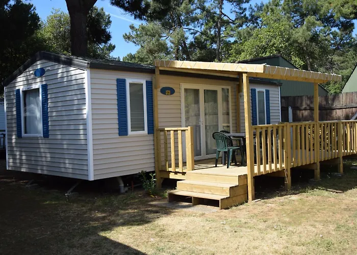 Camping Les Maraises