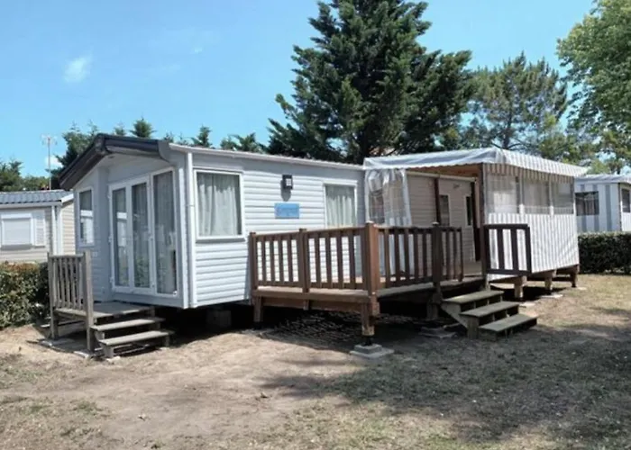 Detente Et Confort Au Bois Dormant Camping 4* Mh240