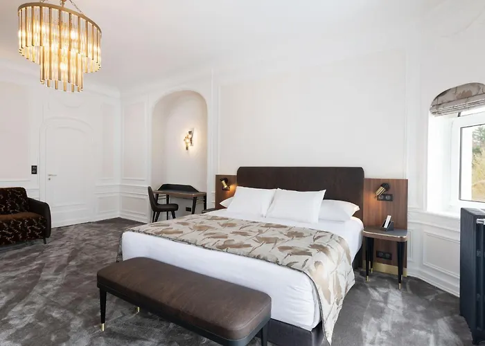 Hôtel Jacuzzi: La Villa Concorde