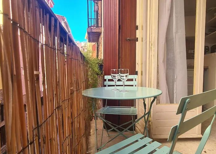 Appartement Avec Wi-Fi Et Balcon Au Coeur De Collioure, A 100M De La Plage! - Fr-1-309-109