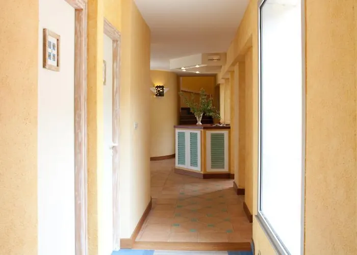 Hotel Le Toeno