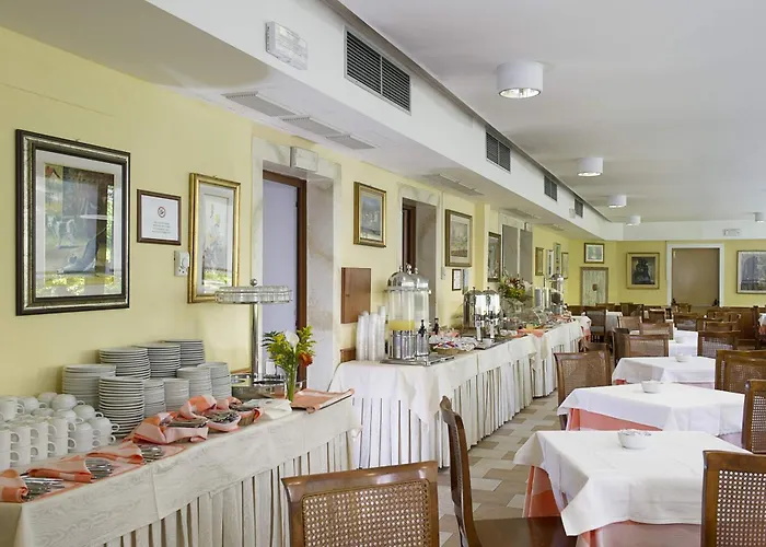 Hôtel 5 étoiles: Hotel Nazionale