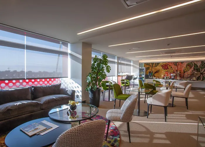 Hotel Puerta America