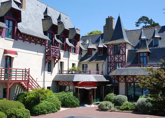 Hôtel pour familles: Manoir Du Cunningham