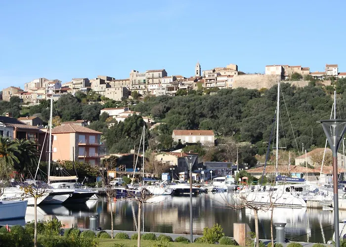 Les Roches Blanches