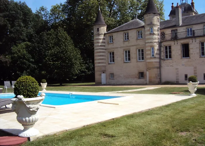 Chateau Du Four De Vaux