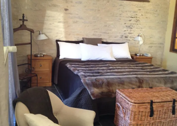 Logis Hotel La Grange Du Relais