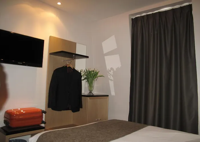 Hotel pres du College: Source Hôtel