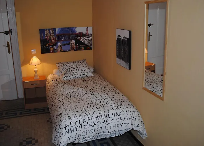 Hôtel bon marché: Pension Santa Paula
