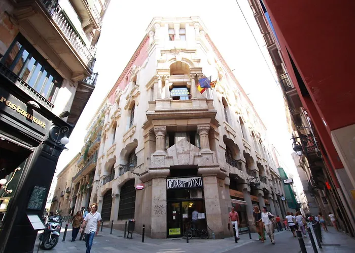 Hôtel de plage: Hostal Levante Barcelona
