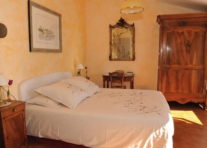 B&B: Blanc Marine