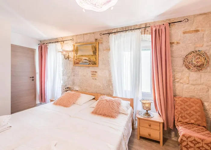 Kovacic Rooms