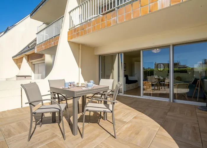 Studio Les Albatros-1 By Interhome