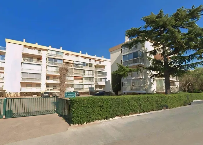 Appartement 2 Pieces, 4 Couchages, Frejus - Proche Plage Et Port, Residence Securisee - Fr-1-226A-118