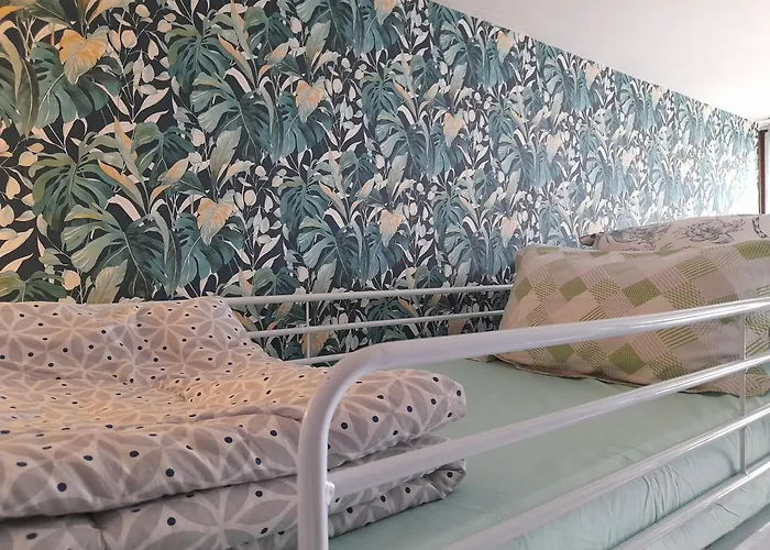 Just For Sleep-Daily Stay 20H To 10H Apres Votre Arrivee Dans Le Batiment D'Entree, Contact I'Hote Via Le Message Ici De Reservation Pour L'Enregistrement I'Entree Dans La Propriete Sans I'Approbation Est Interdite-Resevation D'Un Tiers Est Inaccepta