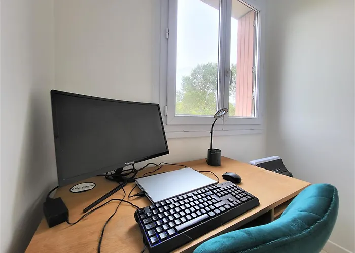 Le Prasino - Paisible Appartement Proche Rer - Bail Mobilite