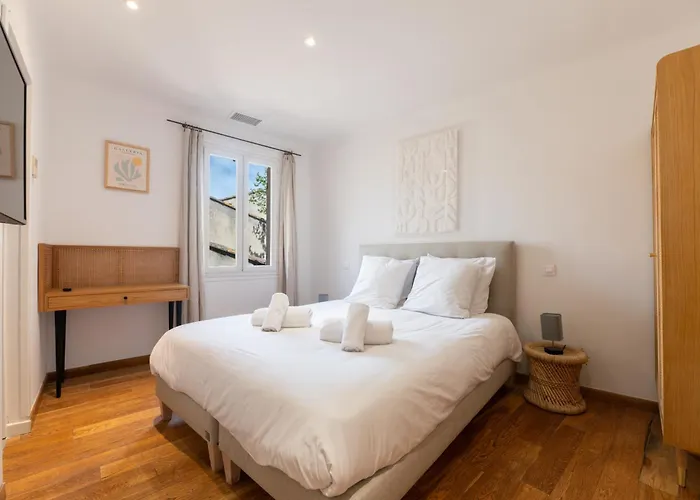 Appartement place des lices - QUARANTA
