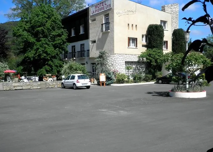 La Pierre Lys