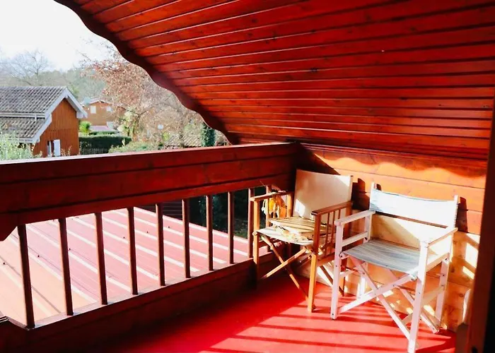 Maison 3 Chambres Wifi, Jardin Clos, Piscine, Tennis
