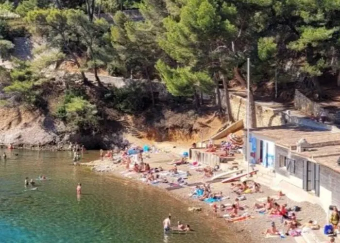 Appartement T2 Sur Le Port