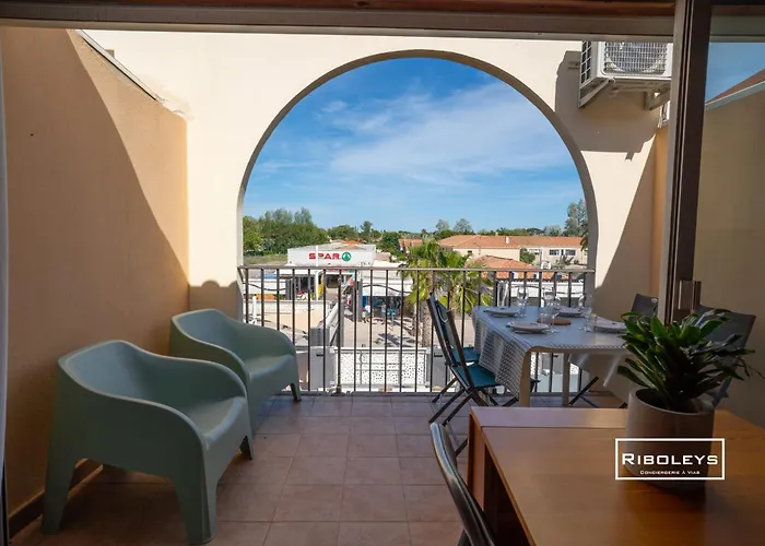 Appartement climatisé à 100m de la plage