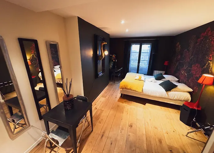 Fleury - Appart'Hôtel De Standing