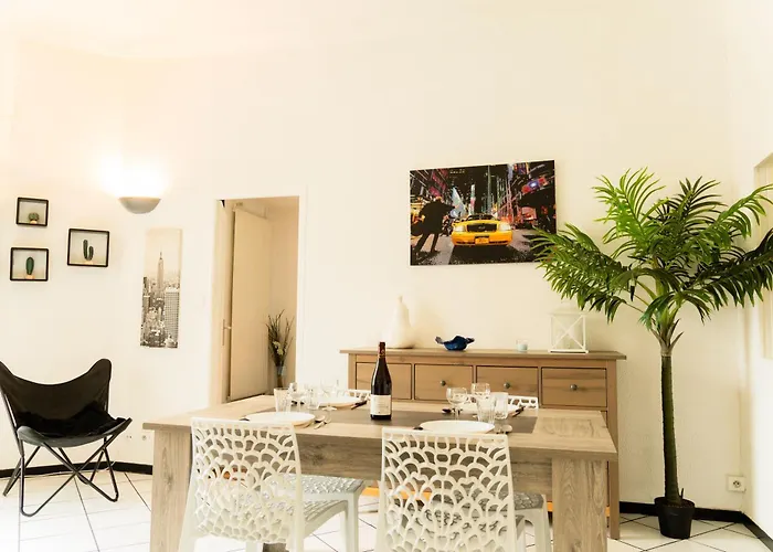 Charmant Appartement Chalonnais- Proche De La Gare