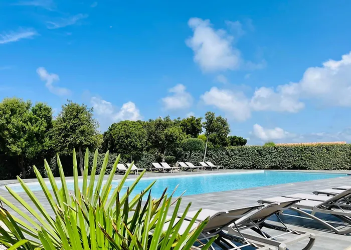 Location Villa 2 Chambres A Persia Piscine Bonifacio