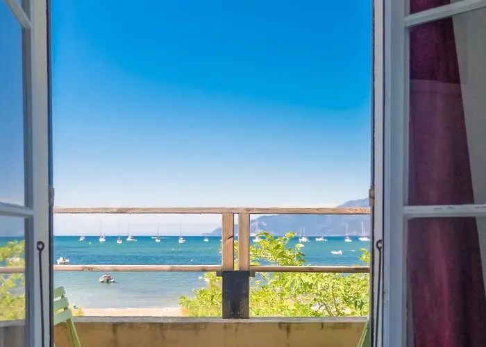 Hotel pres du College: U Pezzo