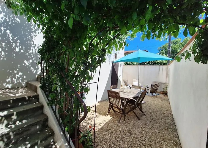 Les Gîtes de Nathalie: Corneille et Rivals