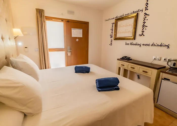 Paloma Blanca Boutique Hotel