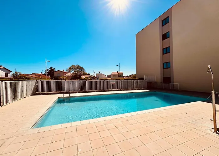 Studio moderne avec parking et piscine- 313