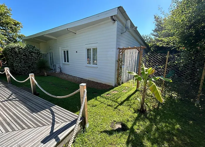 Villa avec piscine: Maison MAHECO