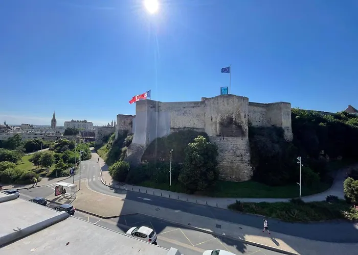 Castle - Vue sur le château - Hypercentre