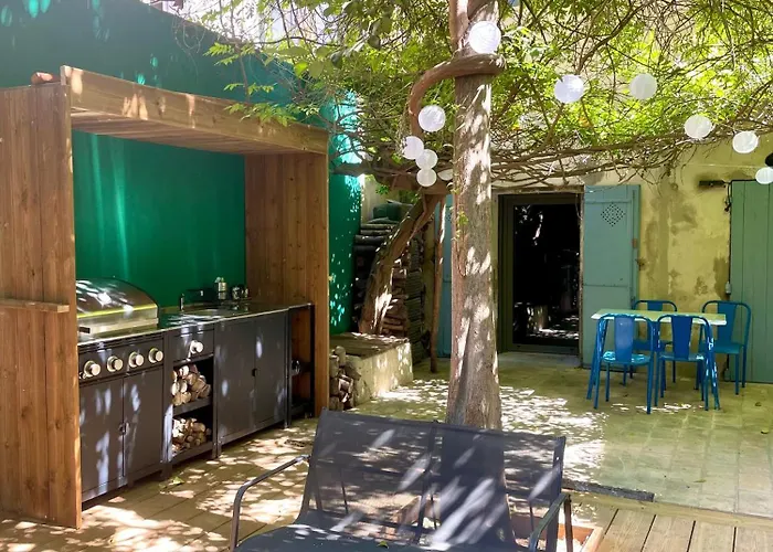 Grande suite sur jardin dans Montpellier centre