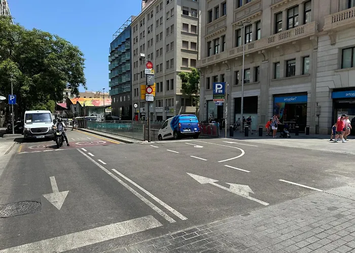 Hotel pres du College: Safestay Barcelona Gothic
